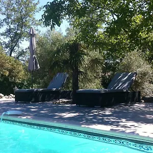 https://bastide-la-folle-du-logis.fr-provencehotel.com